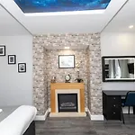 W6 Hotel